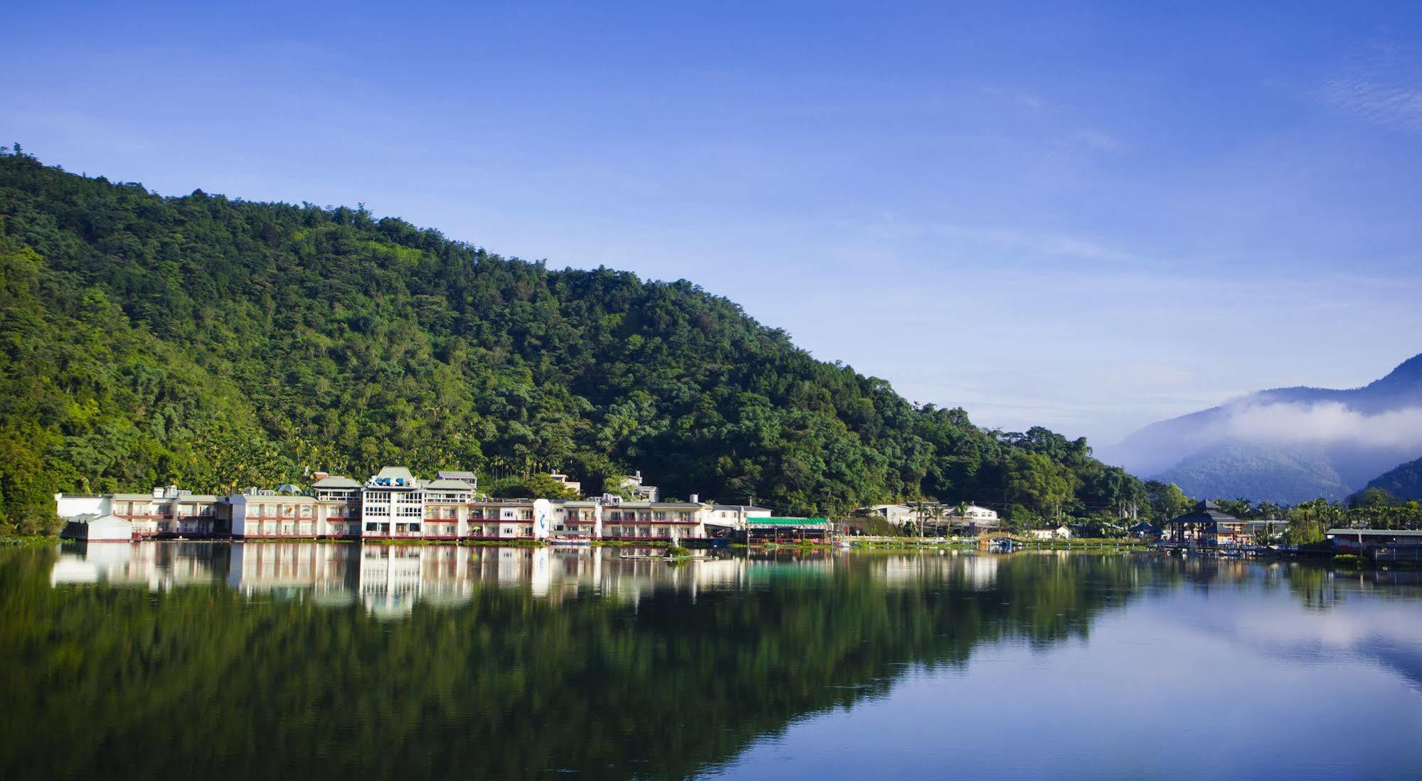 Lakeside Resort Nantou Екстер'єр фото